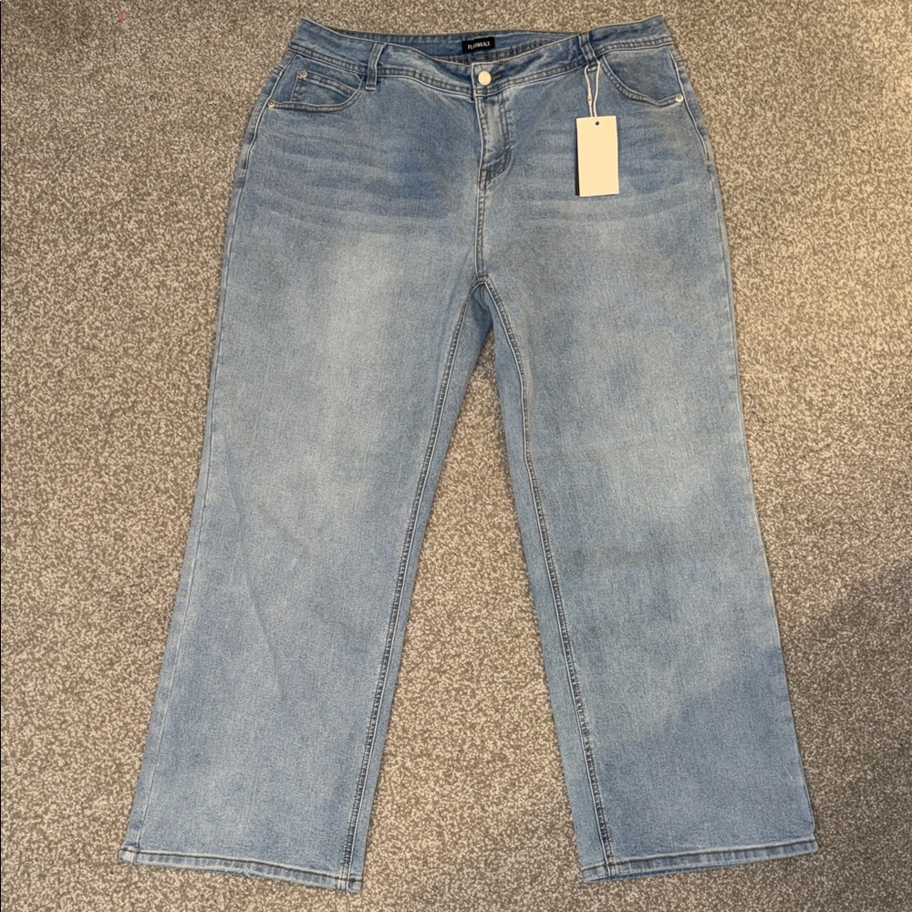 Light Blue Women’s Wide-Leg Jeans